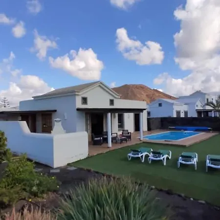 Villa Bol-Can Con Piscina Privada Playa Blanca  Exterior photo